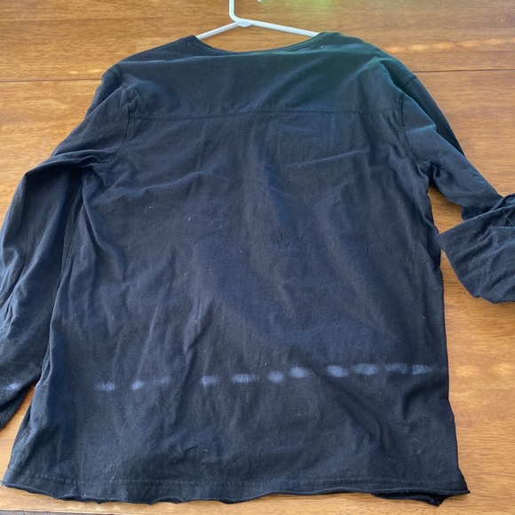 Black top - Picture 3 of 3